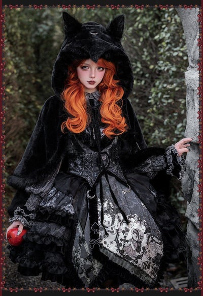 Werewolf — Black Fur Cape with Hood and Tail