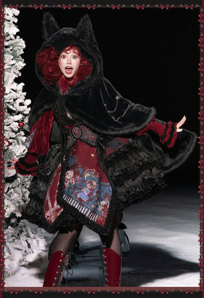 Werewolf — Black Fur Cape with Hood and Tail