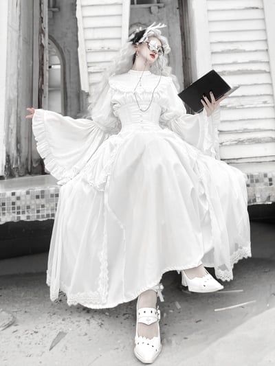 Visit by Night — Pointed-Toe Heels (8.5 cm)