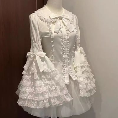 Lace Hime-Sleeve Bow Blouse