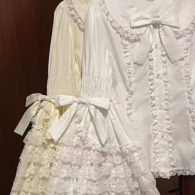 Lace Hime-Sleeve Bow Blouse