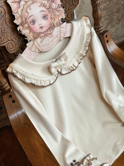 Ruffle-Collar Thermal Layering Top